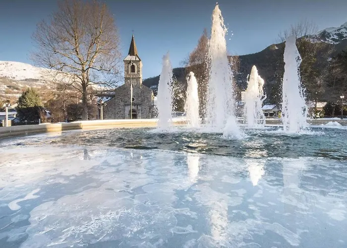 Apartment Pour 4 A Saint-lary-soulan, Proche Centre Et Telecabine - Fr-1-296-479 Saint-Lary-Soulan